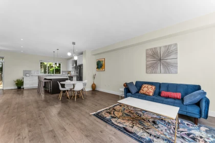 52 7979 152 Street, Surrey, BC, Surrey — Townhouse for sale