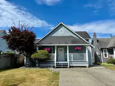 6311 135a Street, Surrey, BC, Surrey — Single Family Residence for sale