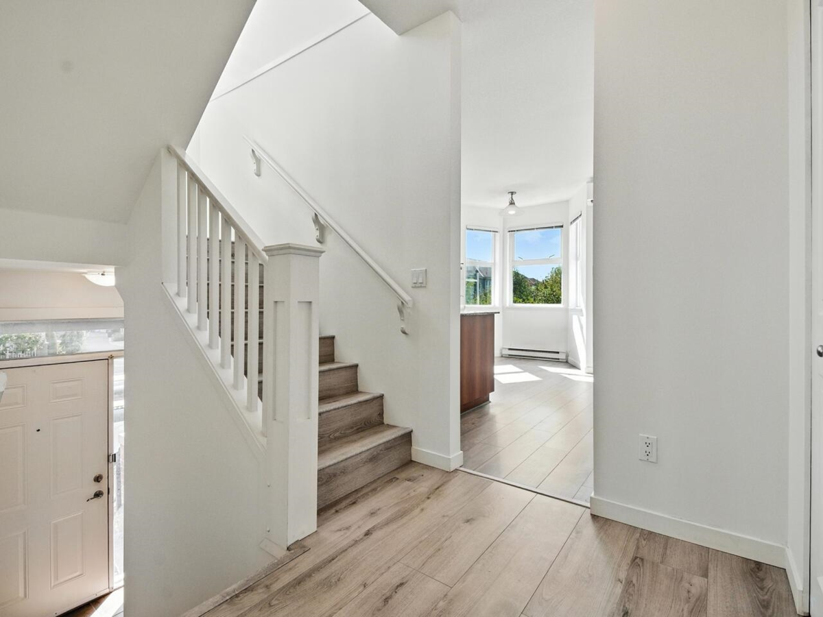 Walk-In Closet Photo of 18 6099 Alder Street, Richmond, BC