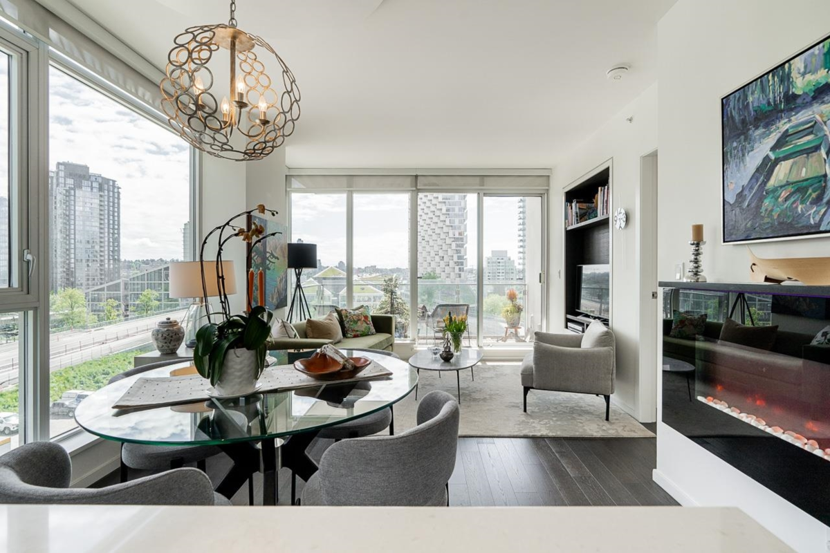 Kitchen Island Photo of 707 1351 Continental Street, Vancouver, BC