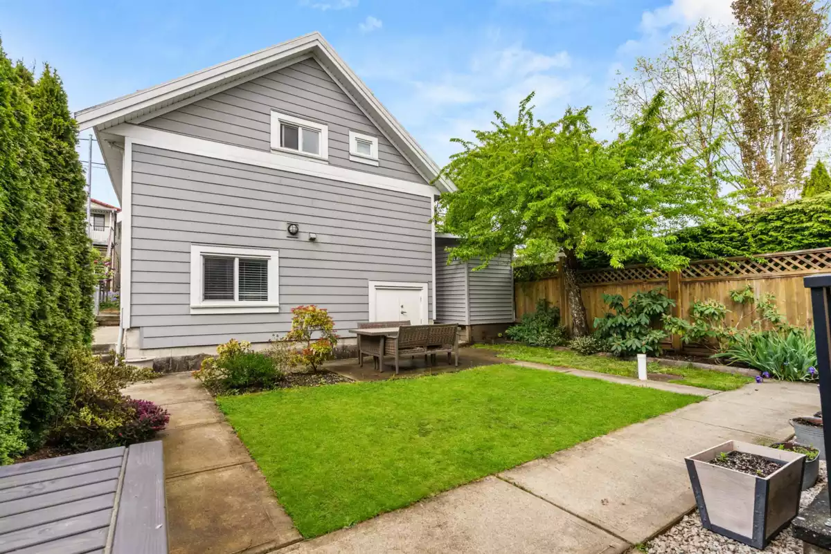 Front Yard Photo of 6229 St. Catherines Street, Vancouver, BC