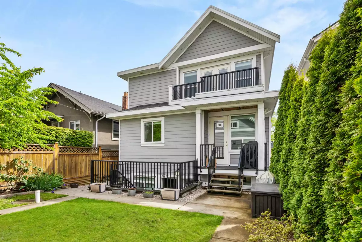 Garden / Landscaping Photo of 6229 St. Catherines Street, Vancouver, BC