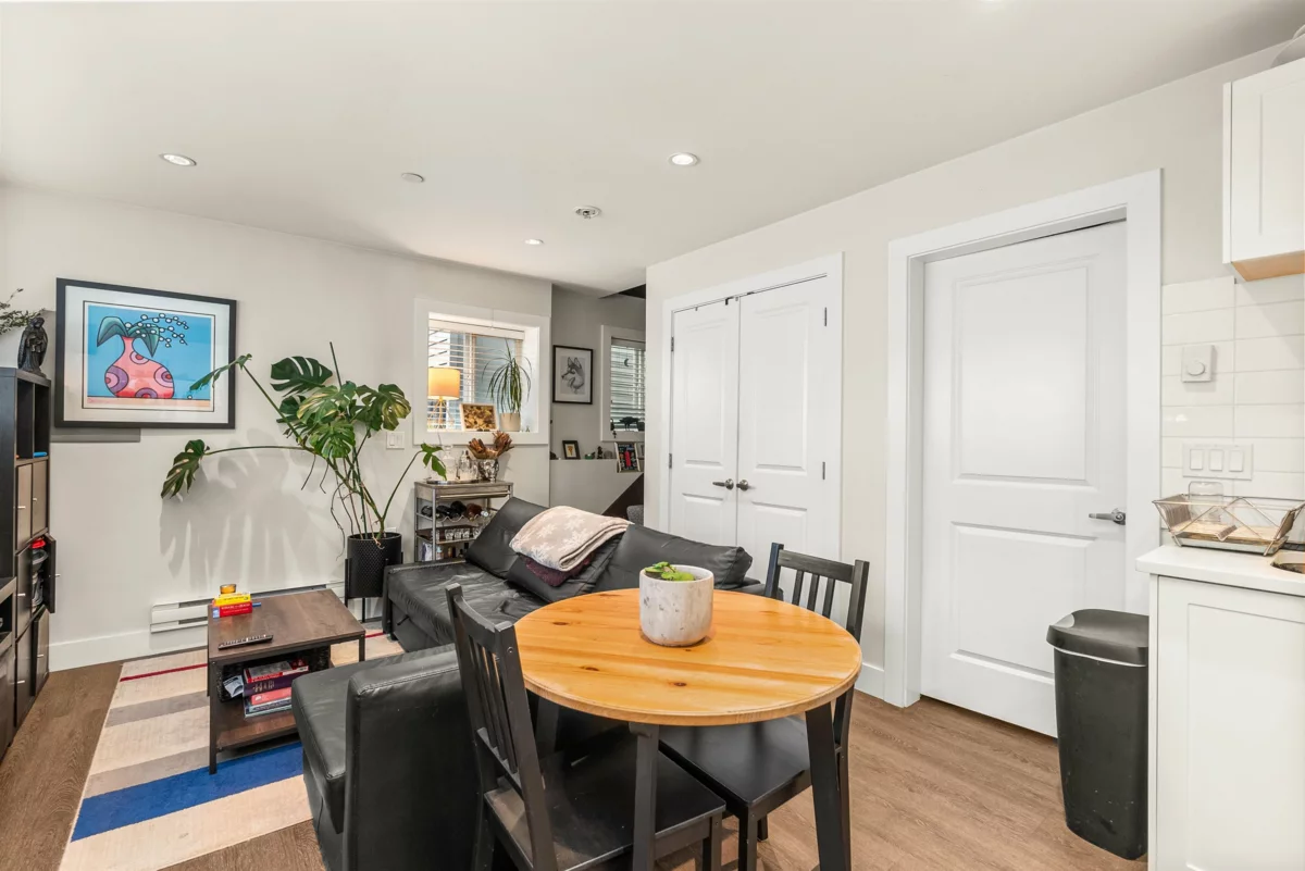 Hot Tub / Spa Photo of 6229 St. Catherines Street, Vancouver, BC