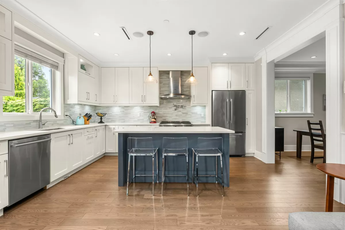 Walk-In Closet Photo of 6229 St. Catherines Street, Vancouver, BC