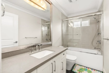 Entry Foyer Photo of 6229 St. Catherines Street, Vancouver, BC