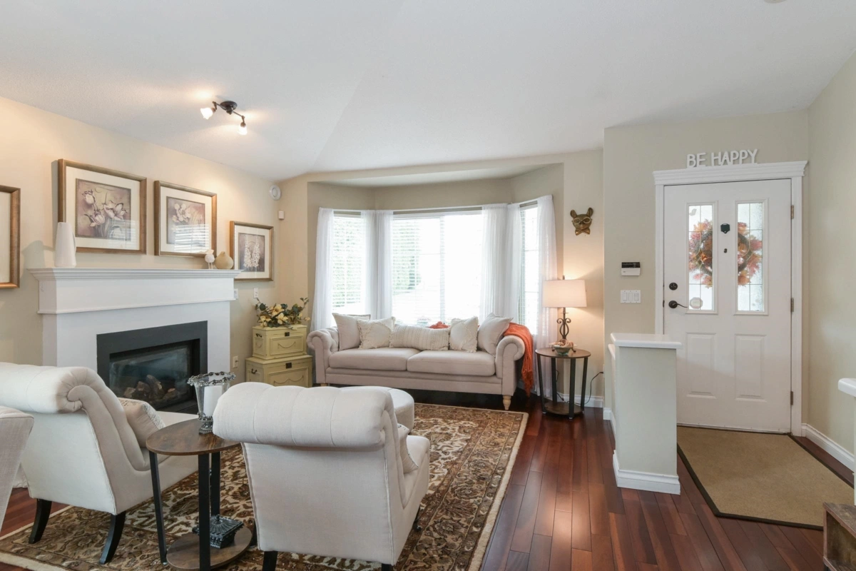 Family Room Photo of 18 16888 80 Avenue, Surrey, BC