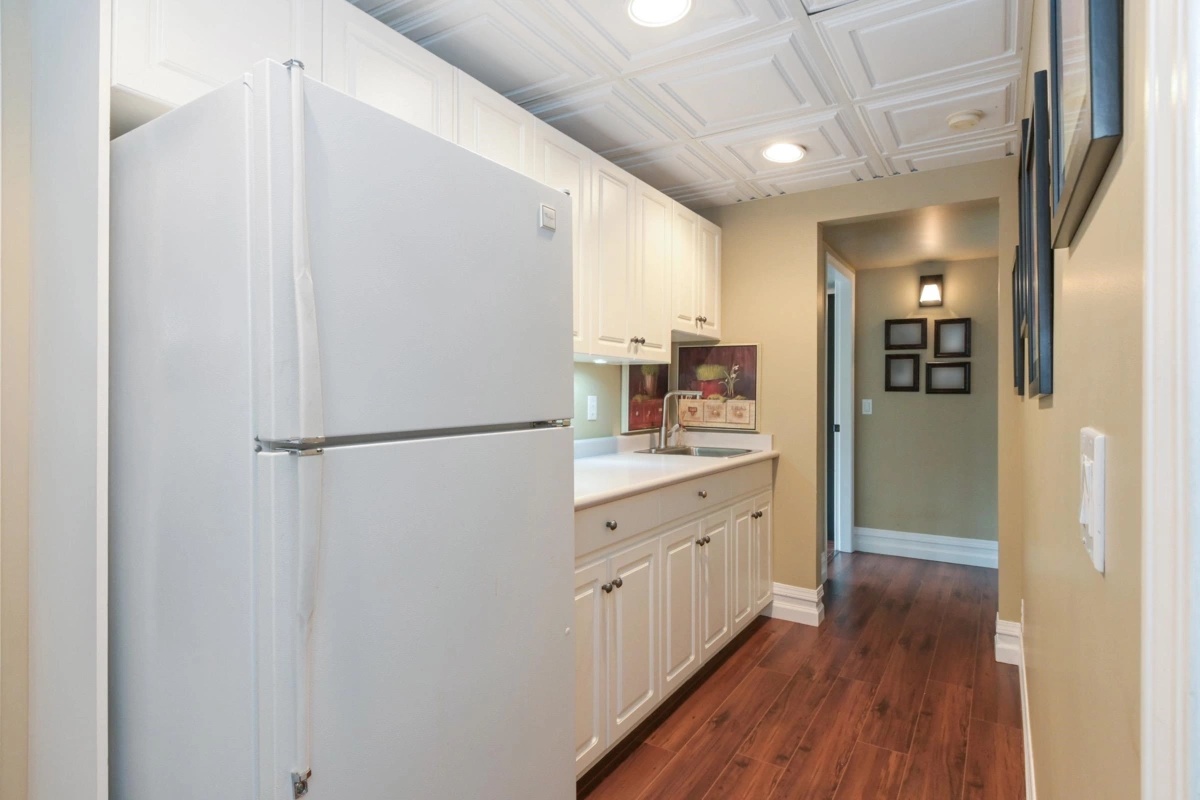 Garage Interior Photo of 18 16888 80 Avenue, Surrey, BC