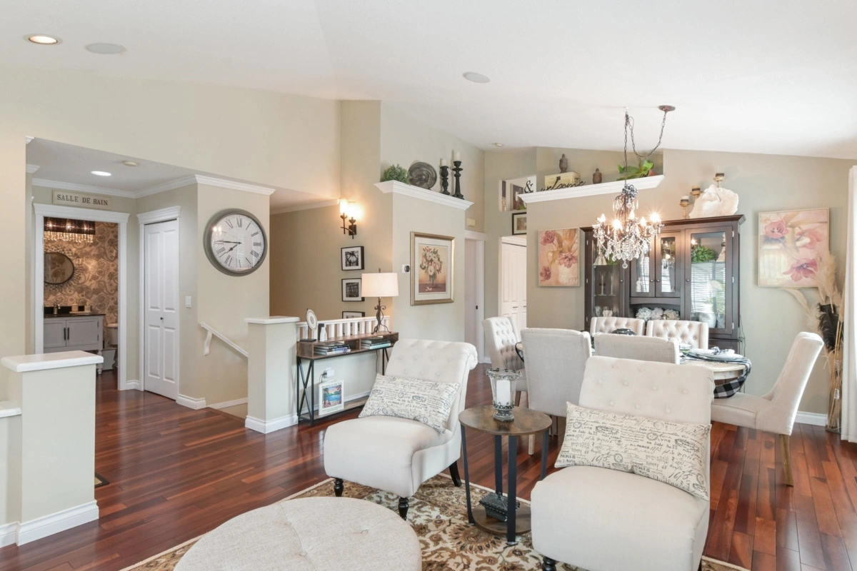 Kitchen Photo of 18 16888 80 Avenue, Surrey, BC