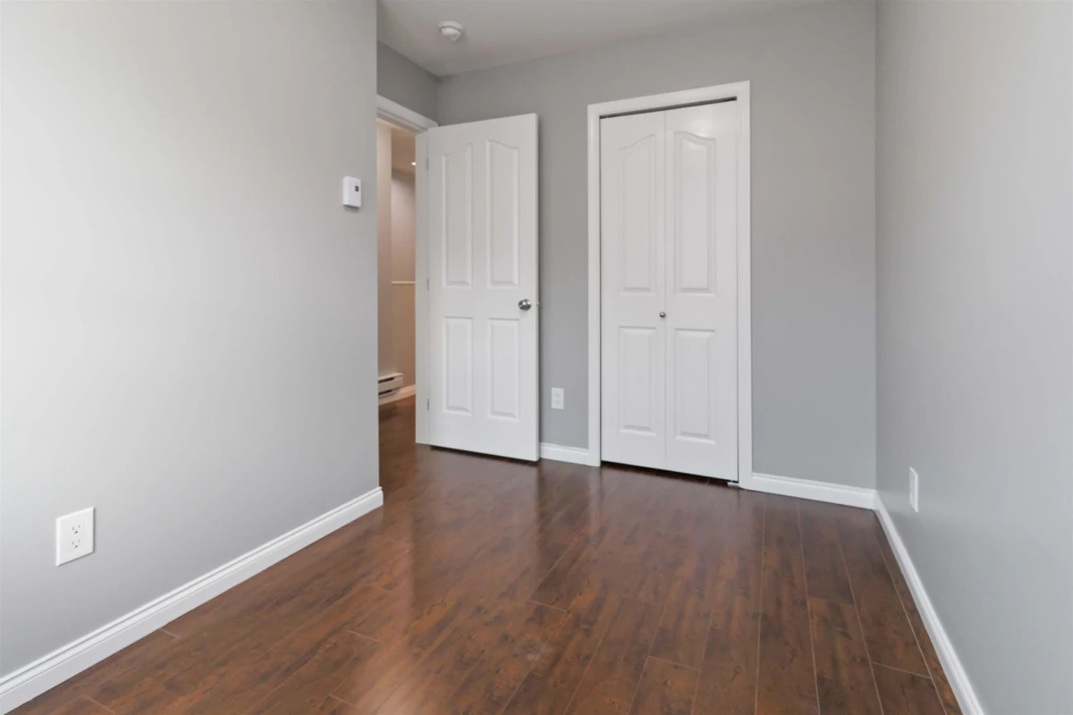 Guest Bathroom Photo of 7 9420 Ferndale Road, Richmond, BC