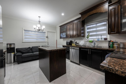 Guest Bathroom Photo of 7596 144 Street, Surrey, BC