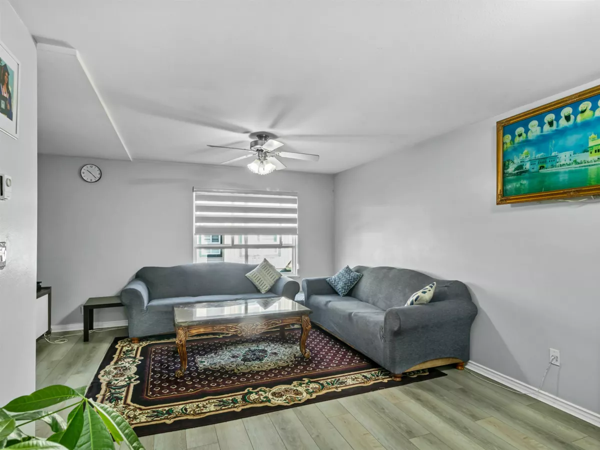 Bedroom 2 Photo of 9 12730 66 Avenue, Surrey, BC