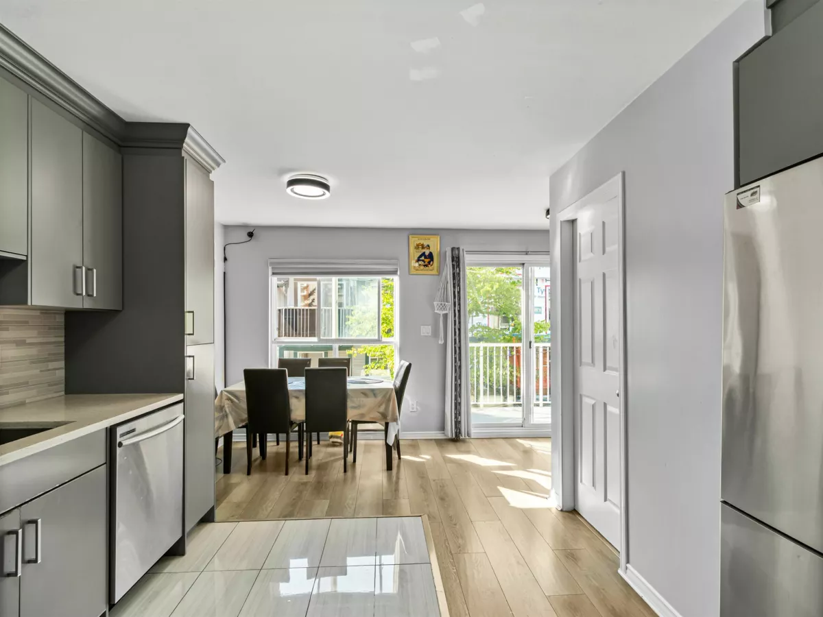 Dining Area Photo of 9 12730 66 Avenue, Surrey, BC
