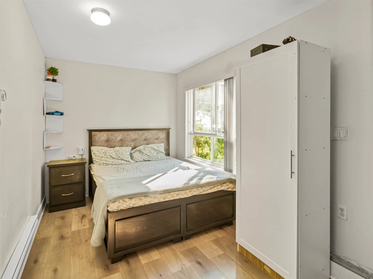 Front Yard Photo of 9 12730 66 Avenue, Surrey, BC