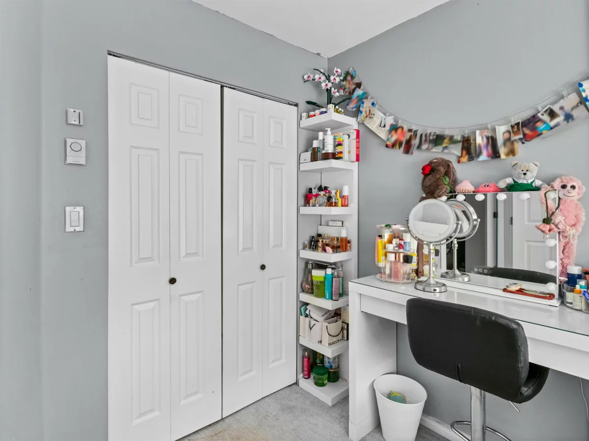 Hallway Photo of 9 12730 66 Avenue, Surrey, BC