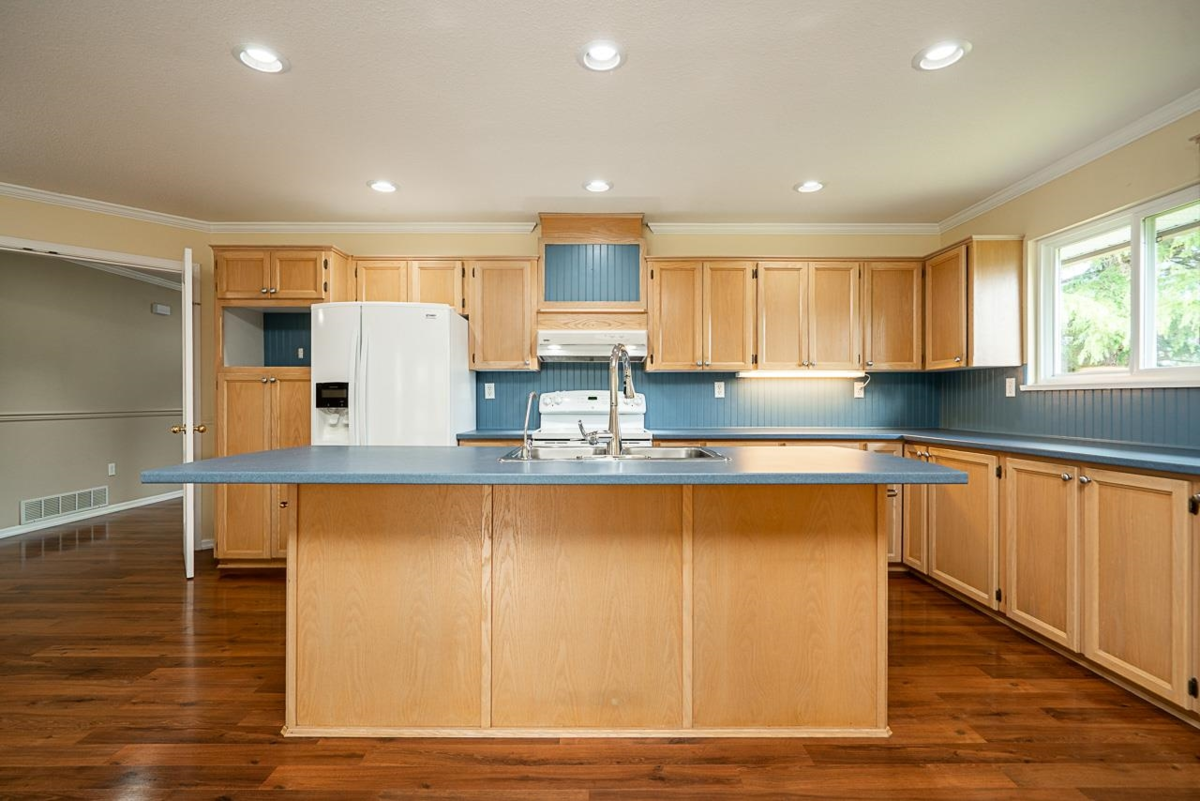 Bedroom 2 Photo of 4311 247 Street, Langley, BC