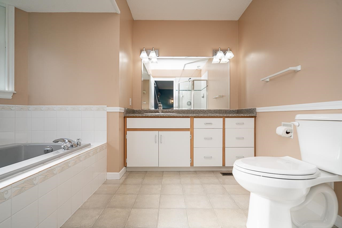 Guest Bathroom Photo of 4311 247 Street, Langley, BC