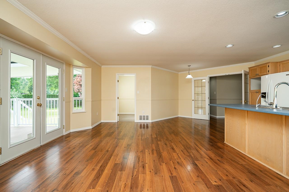 Primary Bathroom Photo of 4311 247 Street, Langley, BC