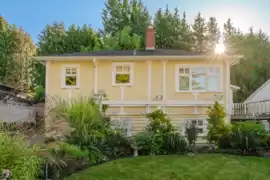 1350 Everall Street, White Rock, BC