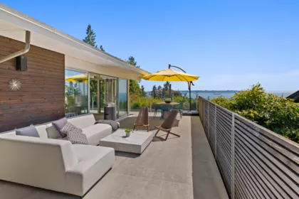 4045 Bayridge Avenue, West Vancouver, BC, West Vancouver — Single Family Residence for sale