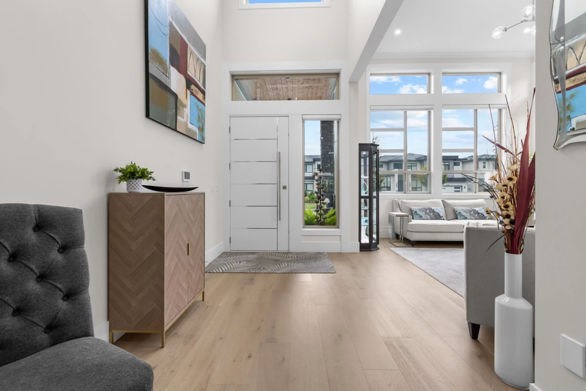 Dining Area Photo of 19692 31b Avenue, Langley, BC