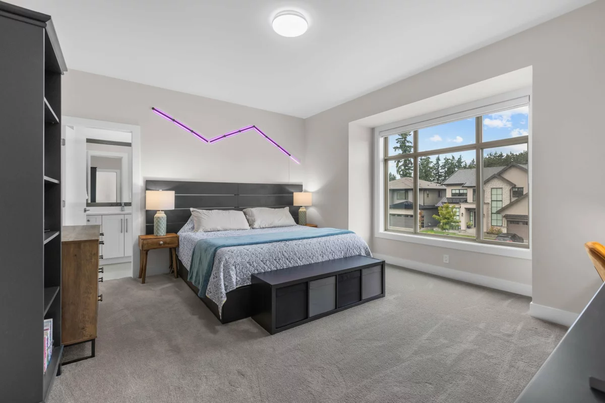 Front Yard Photo of 19692 31b Avenue, Langley, BC