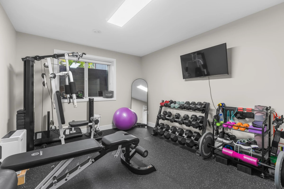 Hot Tub / Spa Photo of 19692 31b Avenue, Langley, BC