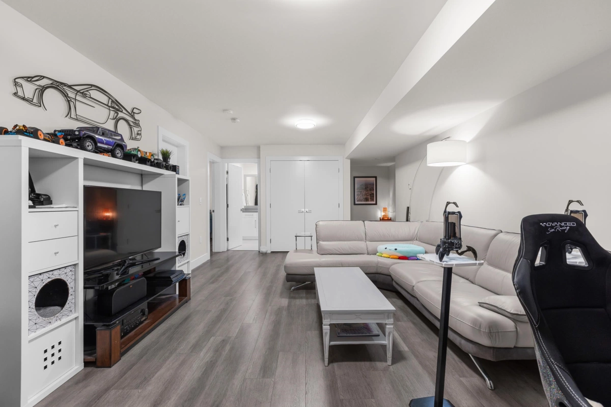 Street View Photo of 19692 31b Avenue, Langley, BC