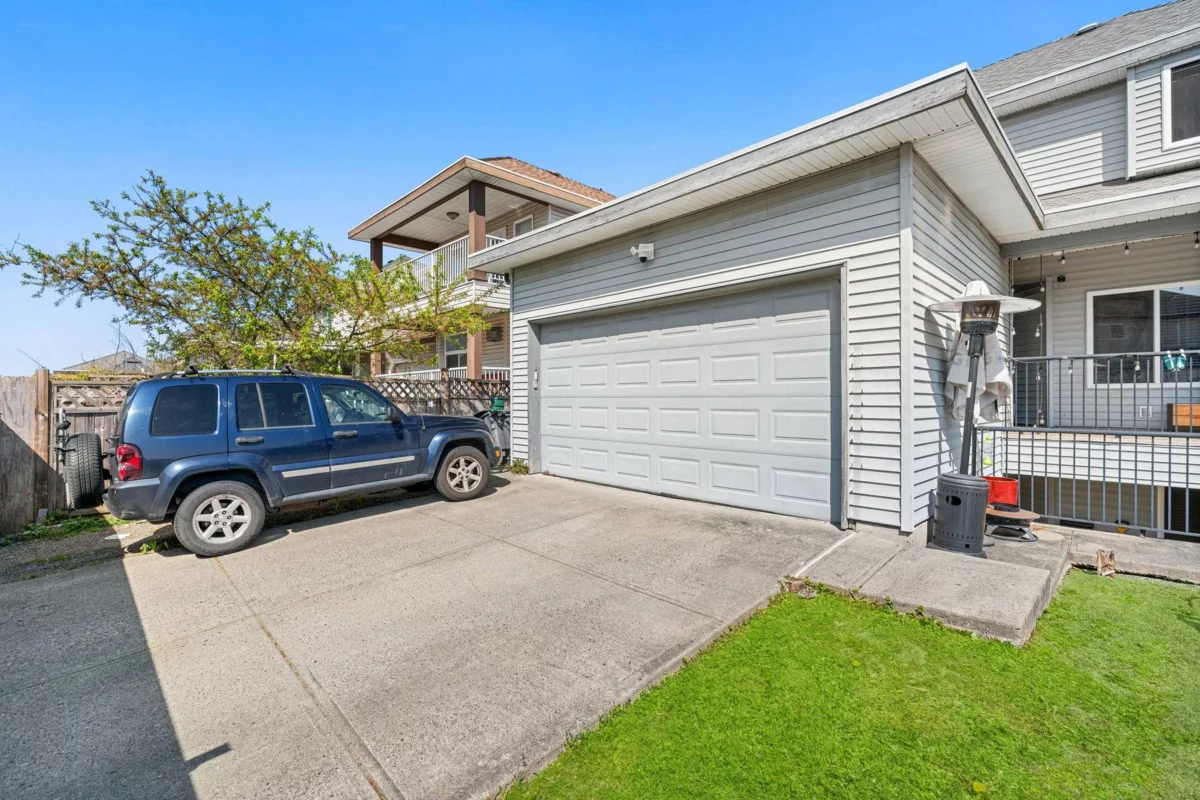 Neighborhood Park Photo Near 19142 69a Avenue, Surrey, BC