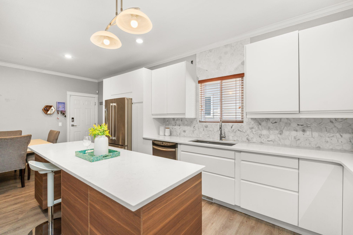 Powder Room Photo of 19142 69a Avenue, Surrey, BC