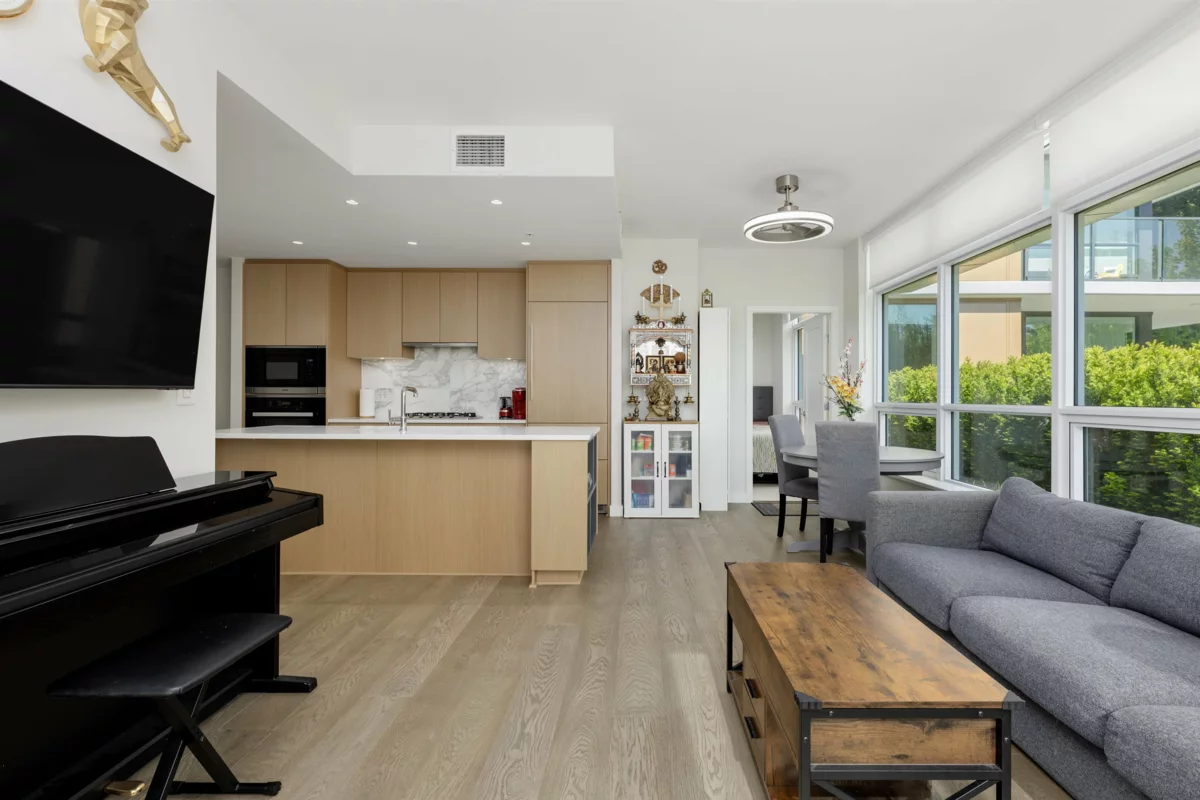 Dining Area Photo of 107 5608 Berton Avenue, University Endowment Lands, BC