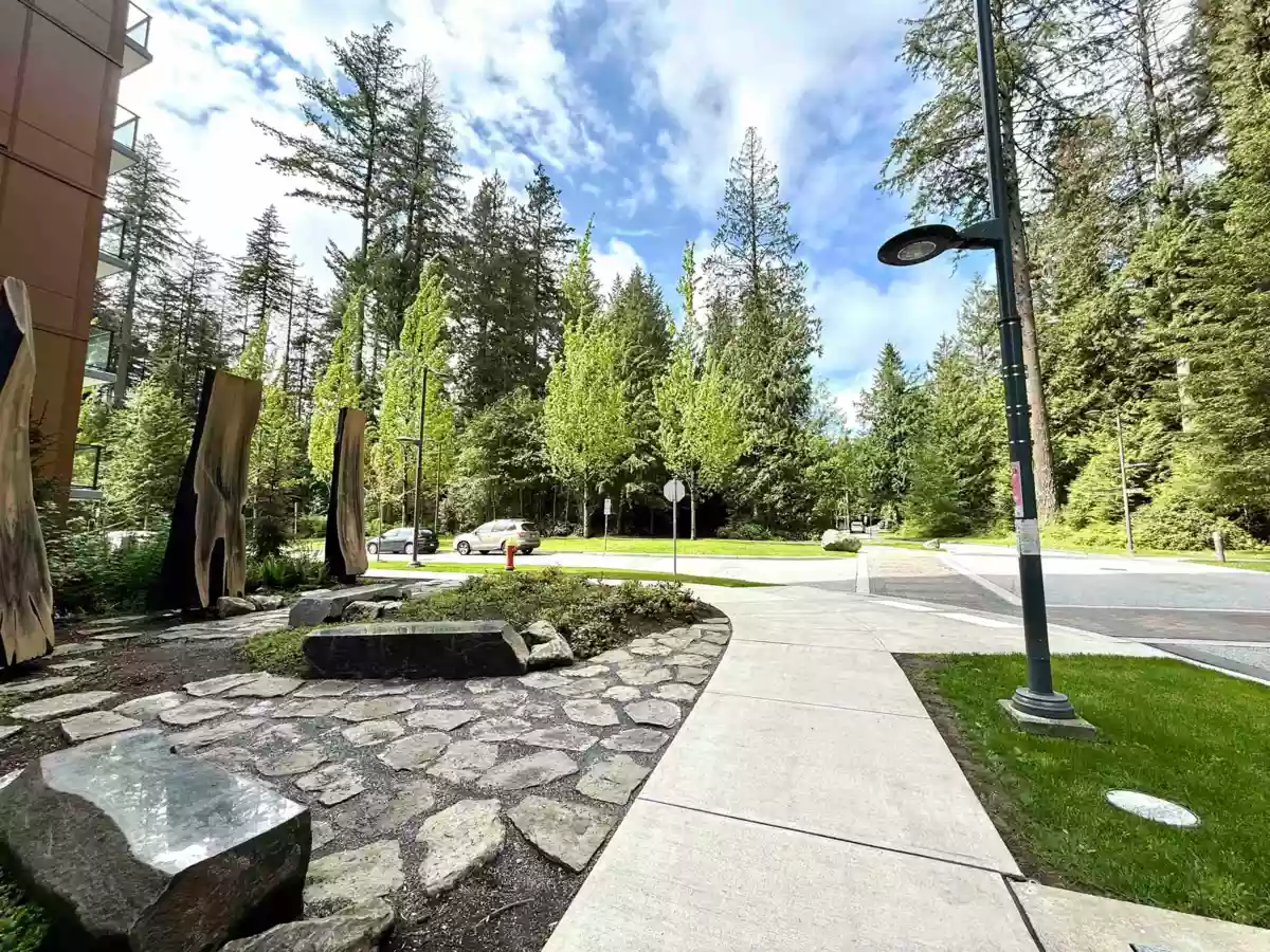 Outdoor Patio Photo of 107 5608 Berton Avenue, University Endowment Lands, BC