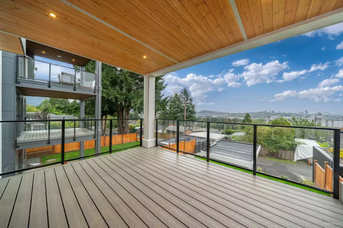Garage Interior Photo of 971 Adderley Street, North Vancouver, BC