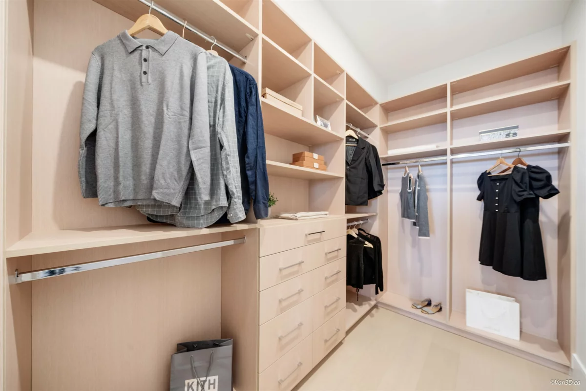 Laundry Room Photo of 971 Adderley Street, North Vancouver, BC