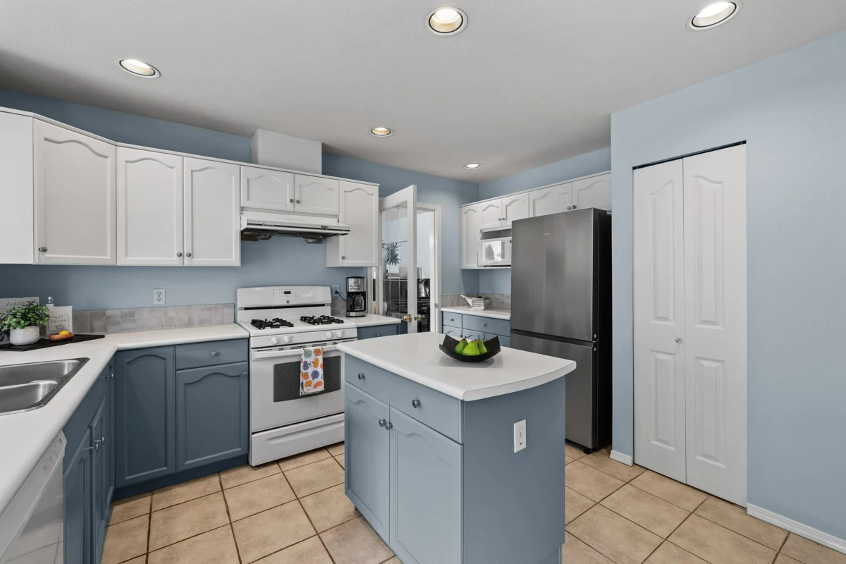 Primary Bathroom Photo of 5551 Rowling Place, Richmond, BC