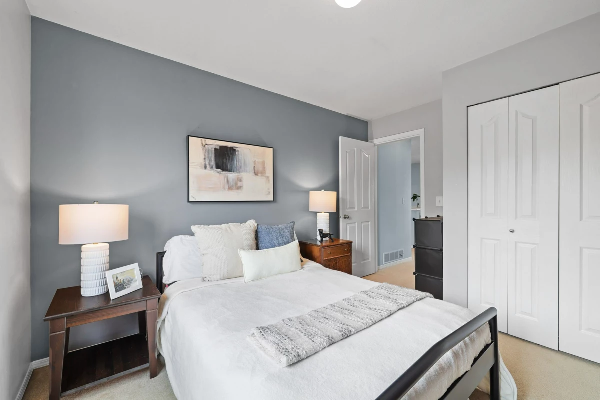 Swimming Pool Photo of 5551 Rowling Place, Richmond, BC