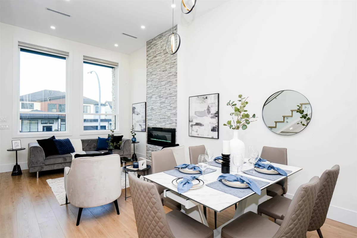 Dining Area Photo of 14742 62a Avenue, Surrey, BC