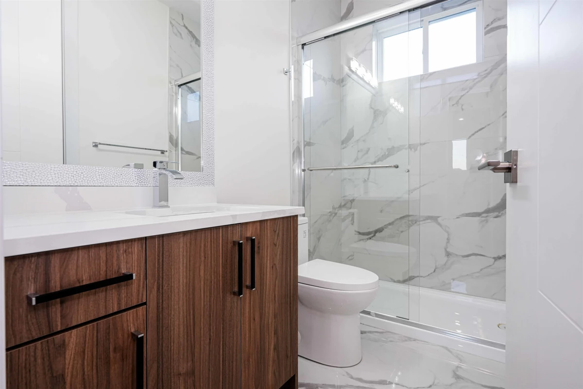 Front Yard Photo of 14742 62a Avenue, Surrey, BC