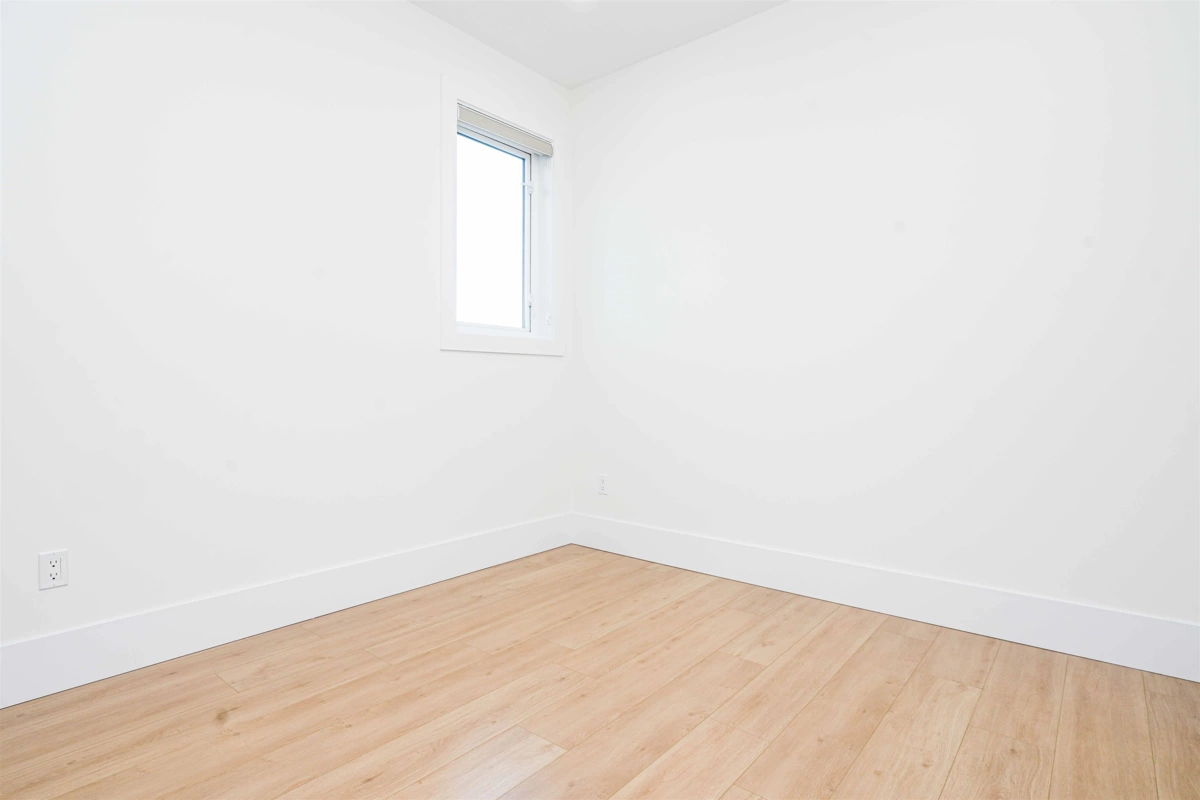 Hot Tub / Spa Photo of 14742 62a Avenue, Surrey, BC