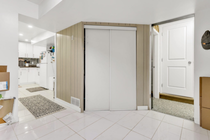 Laundry Room Photo of 11032 86a Avenue, Delta, BC