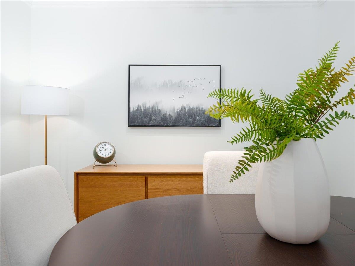 Primary Bathroom Photo of 301 155 E 5th Street, North Vancouver, BC