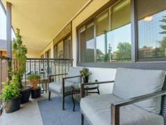 301 155 E 5th Street, North Vancouver, BC