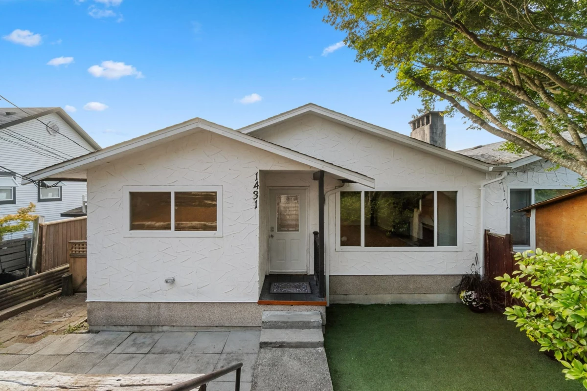 Exterior Front Photo of 1431 Elinor Crescent, Port Coquitlam, BC