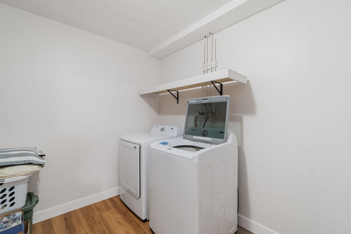 Outdoor Patio Photo of 1431 Elinor Crescent, Port Coquitlam, BC