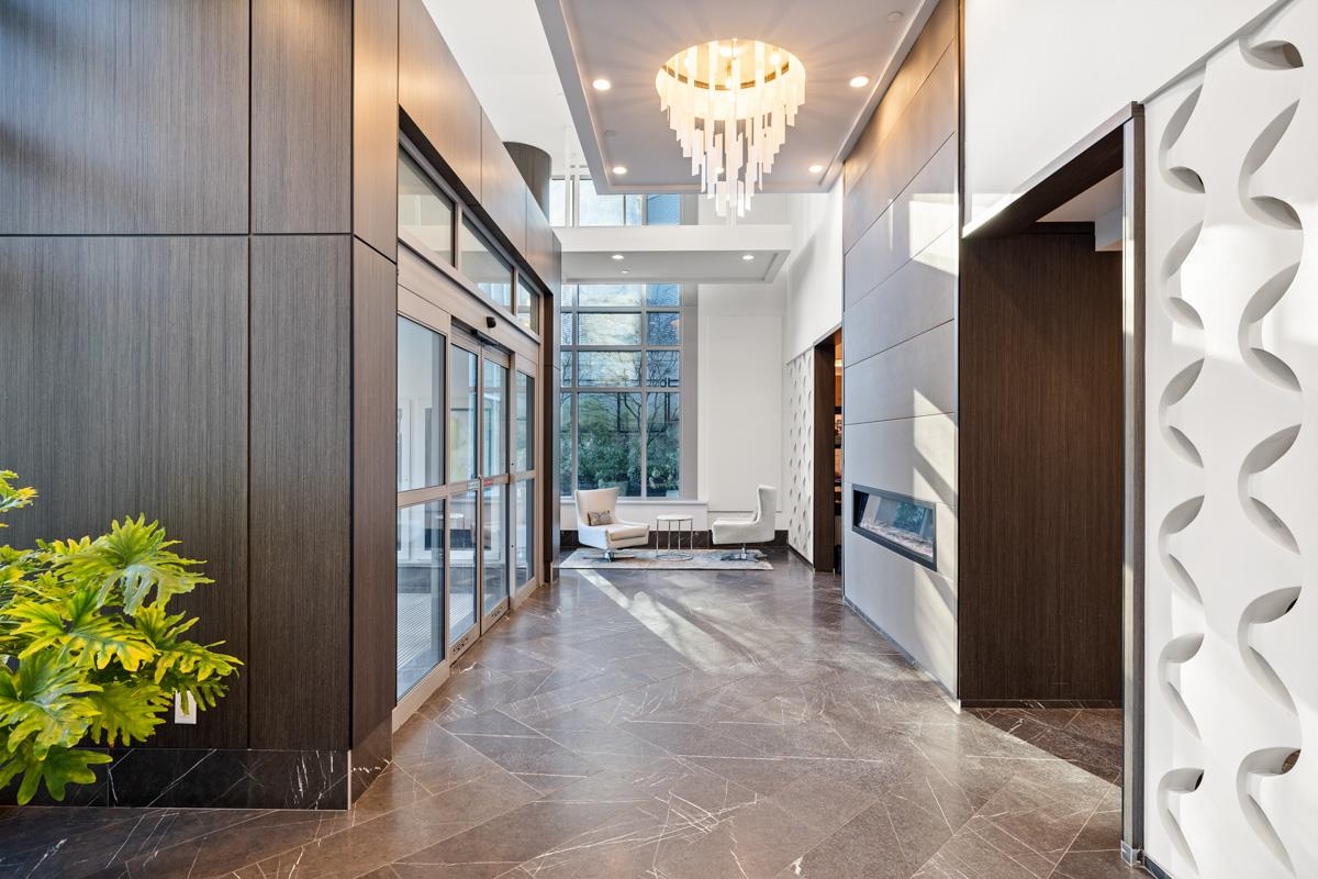 Hallway Photo of 2101 520 Como Lake Avenue, Coquitlam, BC