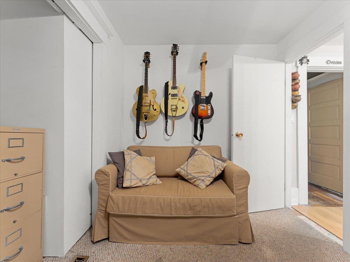 Mudroom Photo of 2648 Templeton Drive, Vancouver, BC