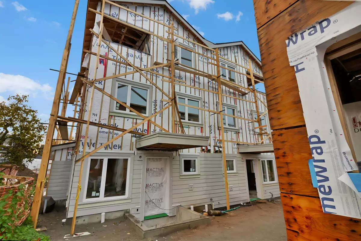 Dining Area Photo of 1 3581 Haida Drive, Vancouver, BC
