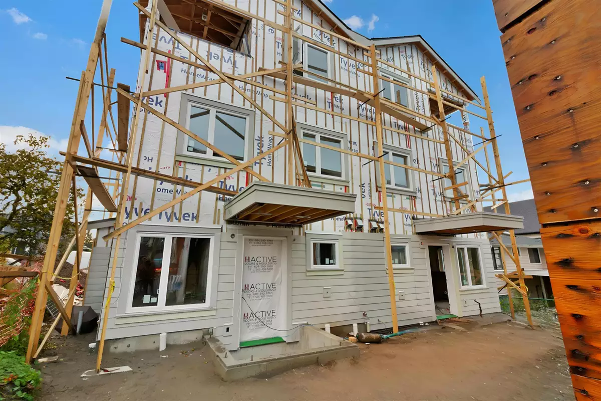 Living Room Photo of 1 3581 Haida Drive, Vancouver, BC