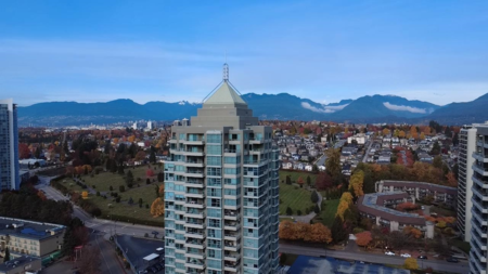 402 2008 Rosser Avenue, Burnaby, BC, Burnaby — Apartment/Condo for sale