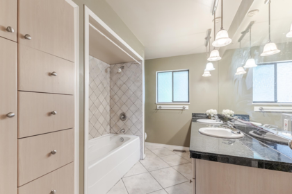 Powder Room Photo of 6457 Summit Crescent, Delta, BC