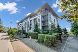 402 9228 Slopes Mews, Burnaby, BC